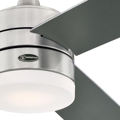 Westinghouse Alta Vista 52" smart fan, LED light, remote, brushed nickel, frosted glass.
